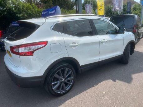 Nissan Qashqai DCI TEKNA 17