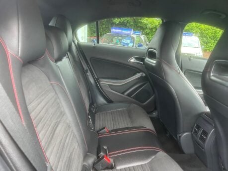 Mercedes-Benz A Class A 160 AMG LINE 21