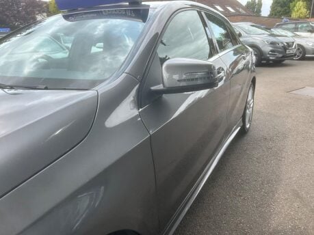Mercedes-Benz A Class A 160 AMG LINE 31