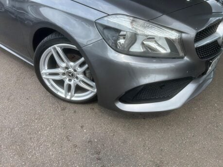 Mercedes-Benz A Class A 160 AMG LINE 38