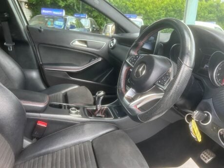 Mercedes-Benz A Class A 160 AMG LINE 39