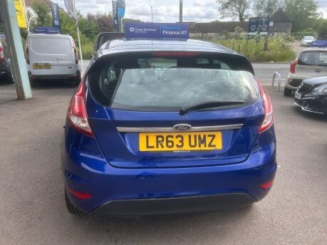Ford Fiesta ZETEC 15