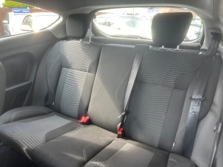 Ford Fiesta ZETEC 24
