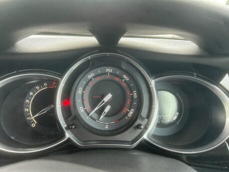 Citroen DS3 DSTYLE 8