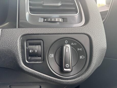 Volkswagen Golf SE NAVIGATION TDI BLUEMOTION TECHNOLOGY 20