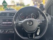 Volkswagen Polo SE 10