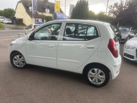 Hyundai i10 ACTIVE 9