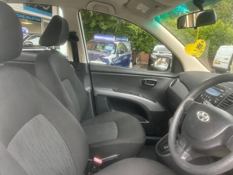 Hyundai i10 ACTIVE 19