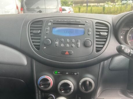 Hyundai i10 ACTIVE 28