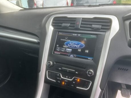 Ford Mondeo ZETEC ECONETIC TDCI 23