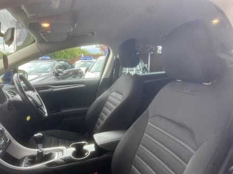 Ford Mondeo ZETEC ECONETIC TDCI 31