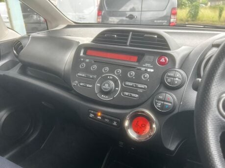 Honda Jazz I-VTEC EX 26