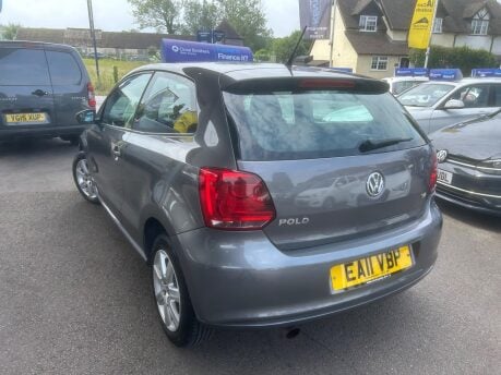Volkswagen Polo SE DSG 6