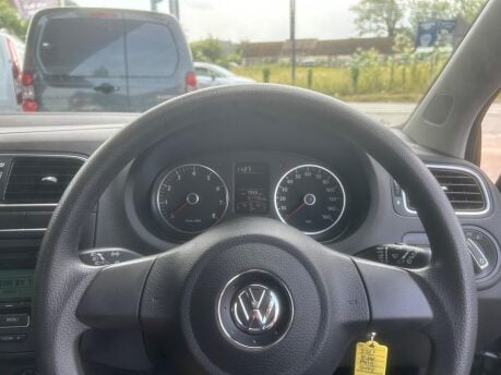 Volkswagen Polo SE DSG 30