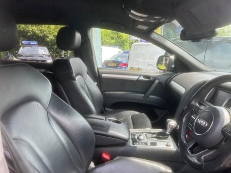 Audi Q7 TDI QUATTRO S LINE PLUS S/S 9