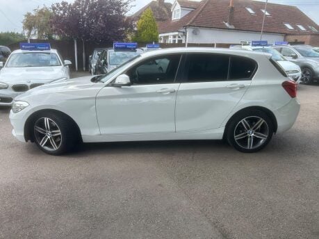 BMW 1 Series 118I SPORT 6