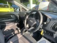 Kia Rio 1 13