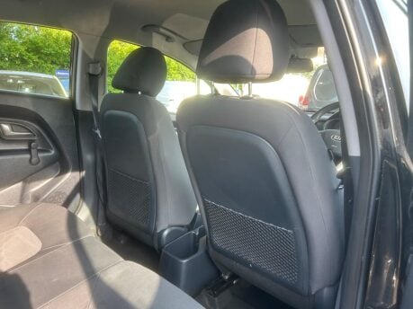 Kia Rio 1 17