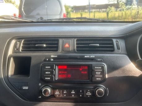 Kia Rio 1 22