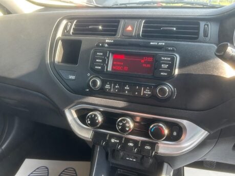 Kia Rio 1 23