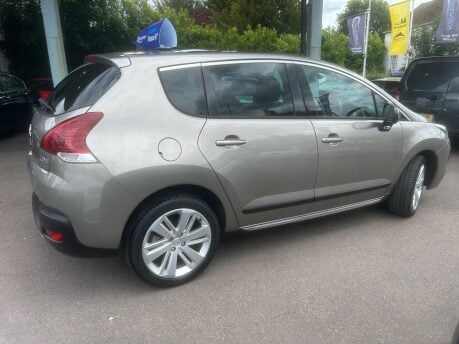 Peugeot 3008 BLUE HDI S/S ALLURE 13