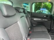 Peugeot 3008 BLUE HDI S/S ALLURE 21