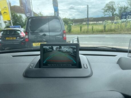 Peugeot 3008 BLUE HDI S/S ALLURE 23