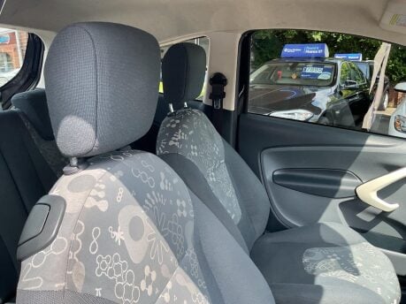 Ford Ka STYLE PLUS 18
