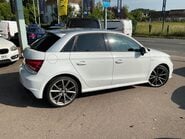 Audi A1 SPORTBACK TDI BLACK EDITION 6