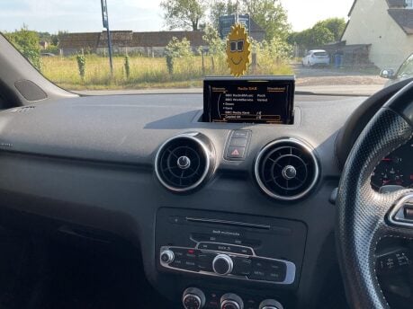 Audi A1 SPORTBACK TDI BLACK EDITION 9
