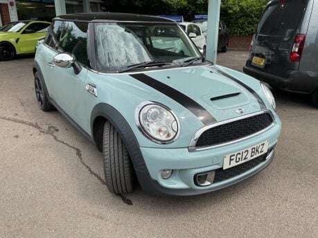 Mini Hatch COOPER SD 9