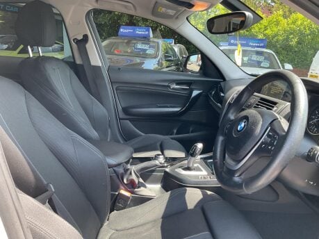 BMW 1 Series 118I SPORT 21