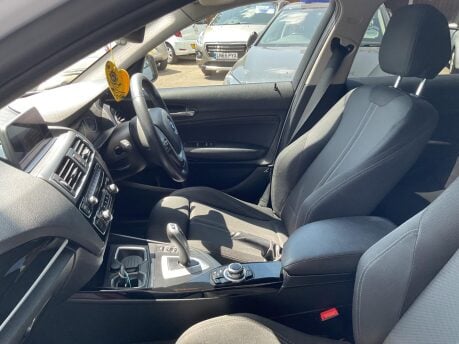 BMW 1 Series 118I SPORT 34