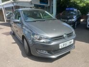 Volkswagen Polo SE 2