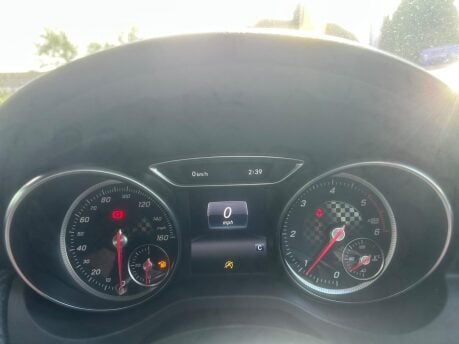 Mercedes-Benz A Class A 180 D AMG LINE 12