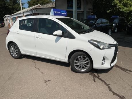 Toyota Yaris VVT-I ICON 7