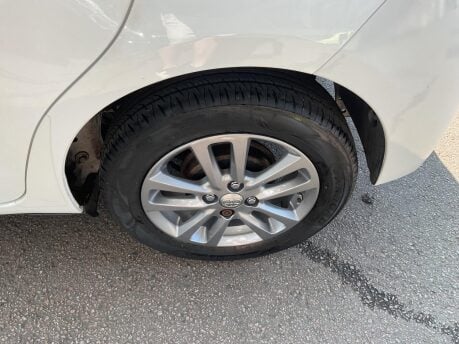 Toyota Yaris VVT-I ICON 21
