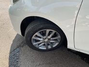 Toyota Yaris VVT-I ICON 22