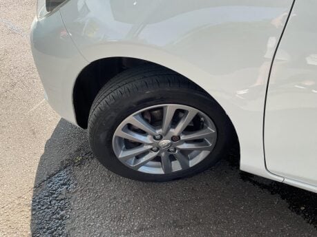 Toyota Yaris VVT-I ICON 22