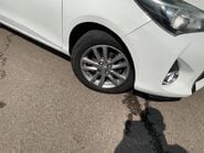 Toyota Yaris VVT-I ICON 23