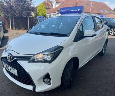 Toyota Yaris 1.0 VVT-i Icon Euro 6 5dr 3