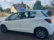 Toyota Yaris 1.0 VVT-i Icon Euro 6 5dr 4
