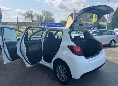 Toyota Yaris 1.0 VVT-i Icon Euro 6 5dr 36