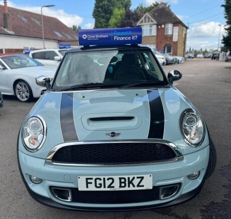 Mini Hatch COOPER SD 2