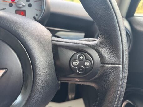 Mini Hatch COOPER SD 20