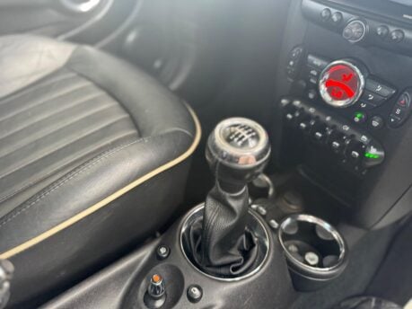 Mini Hatch COOPER SD 23