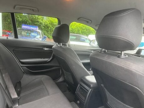 BMW 1 Series 118I SPORT 18