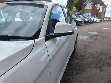 BMW 1 Series 118I SPORT 25
