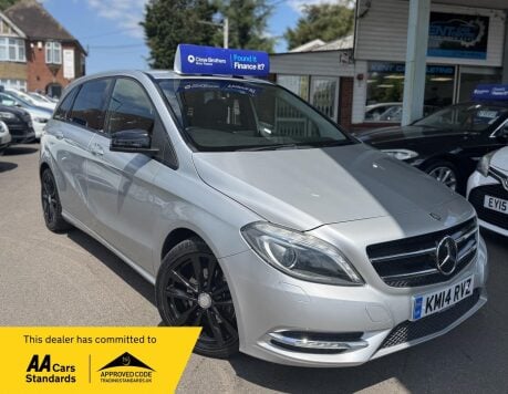 Mercedes-Benz B Class B180 CDI BLUEEFFICIENCY SPORT 1