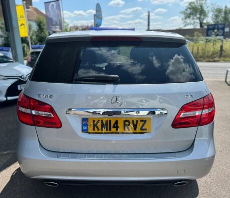Mercedes-Benz B Class B180 CDI BLUEEFFICIENCY SPORT 6